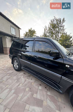 Позашляховик / Кросовер Lexus LX 2006 в 