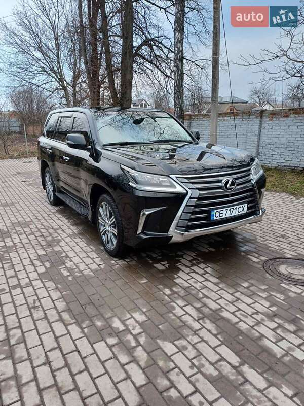 Внедорожник / Кроссовер Lexus LX 2016 в 