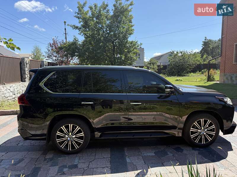 Позашляховик / Кросовер Lexus LX 2018 в Кременчуці фото 2 Позашляховик / Кросовер Lexus LX 2018 в Кременчуці