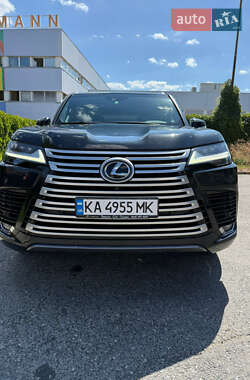 Позашляховик / Кросовер Lexus LX 2022 в 