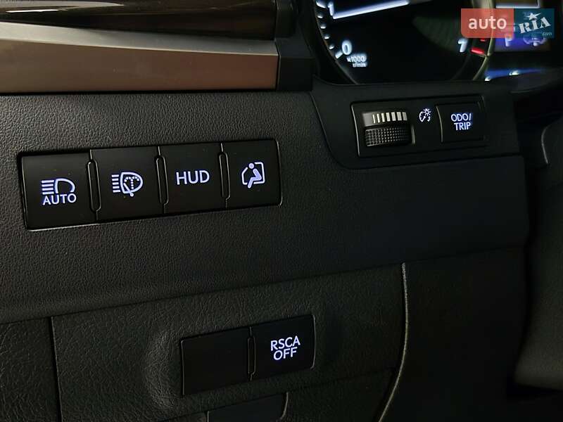 Позашляховик / Кросовер Lexus LX 2019 в Миколаєві