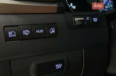 Внедорожник / Кроссовер Lexus LX 2019 в 