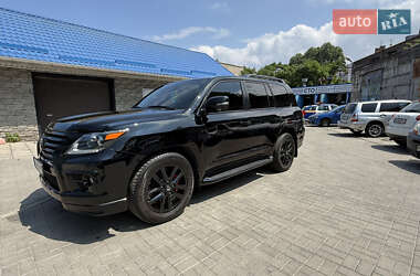 Внедорожник / Кроссовер Lexus LX 2008 в 