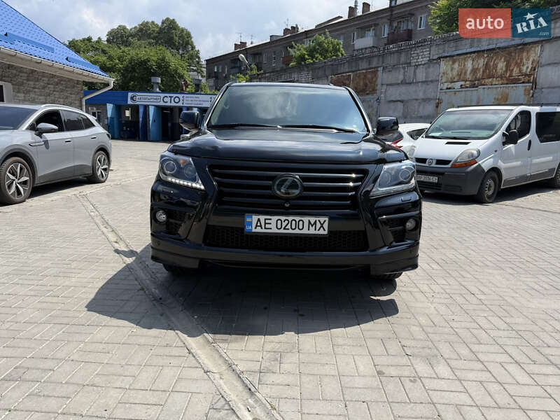 Позашляховик / Кросовер Lexus LX 2008 в Дніпрі