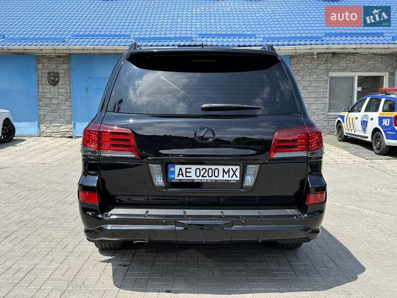 Позашляховик / Кросовер Lexus LX 2008 в Дніпрі