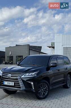 Внедорожник / Кроссовер Lexus LX 2016 в Киеве