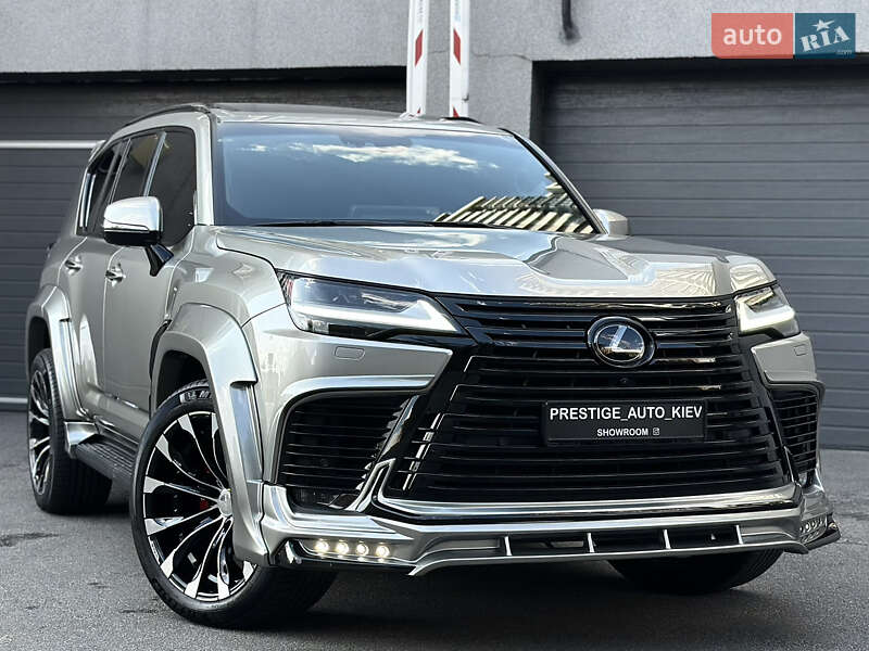 Внедорожник / Кроссовер Lexus LX 2022 в 