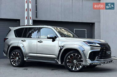 Внедорожник / Кроссовер Lexus LX 2022 в 