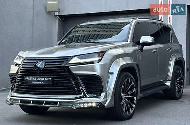 Внедорожник / Кроссовер Lexus LX 2022 в 