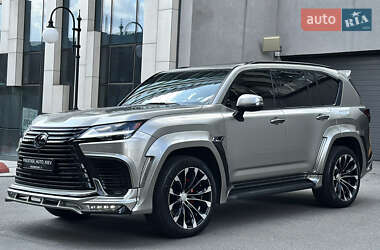 Внедорожник / Кроссовер Lexus LX 2022 в 
