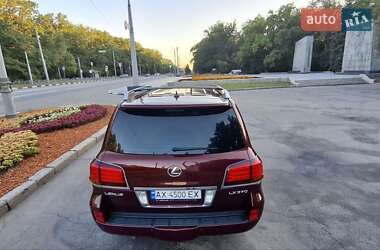 Внедорожник / Кроссовер Lexus LX 2008 в 