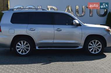 Позашляховик / Кросовер Lexus LX 2008 в 