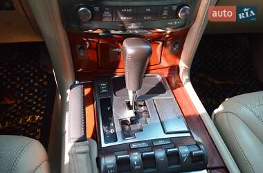 Позашляховик / Кросовер Lexus LX 2008 в 
