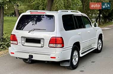 Внедорожник / Кроссовер Lexus LX 2006 в 