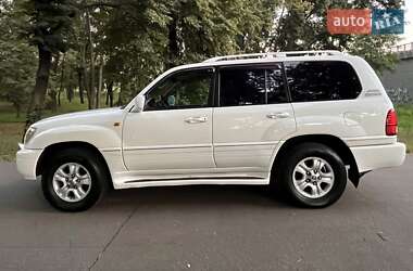 Внедорожник / Кроссовер Lexus LX 2006 в 