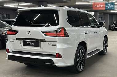 Внедорожник / Кроссовер Lexus LX 2021 в 