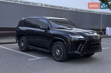 Позашляховик / Кросовер Lexus LX 2022 в 