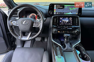 Позашляховик / Кросовер Lexus LX 2022 в 