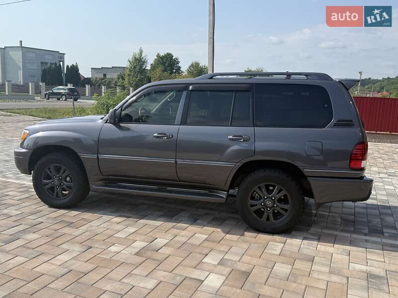Внедорожник / Кроссовер Lexus LX 2006 в Тячеве фото 8 Внедорожник / Кроссовер Lexus LX 2006 в Тячеве