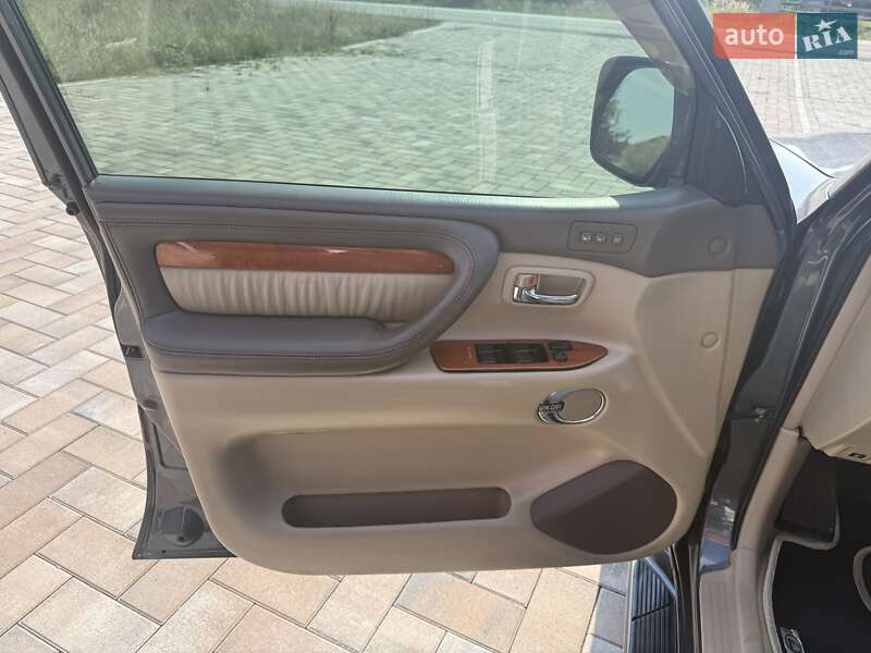 Внедорожник / Кроссовер Lexus LX 2006 в Тячеве фото 14 Внедорожник / Кроссовер Lexus LX 2006 в Тячеве