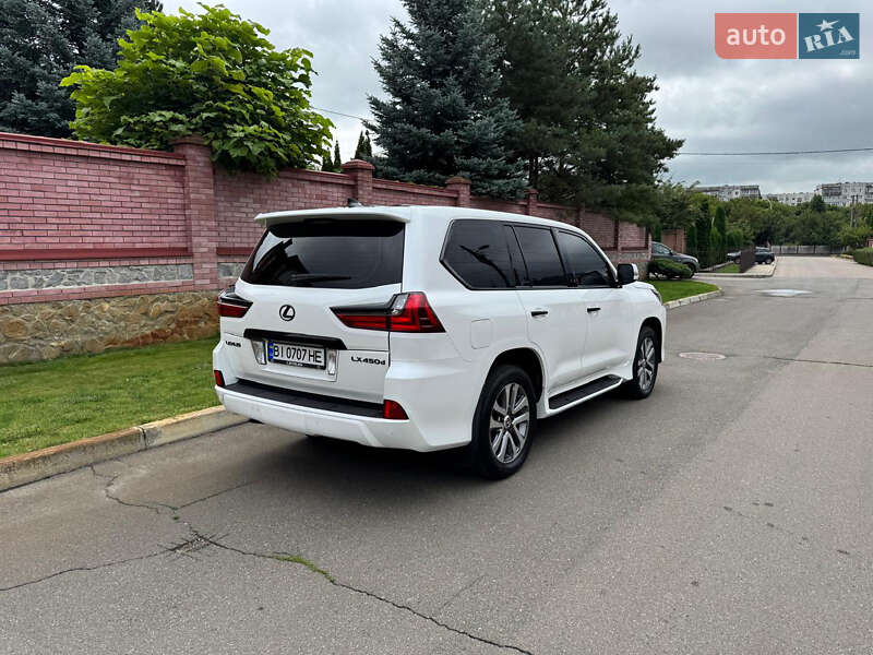 Позашляховик / Кросовер Lexus LX 2015 в Києві