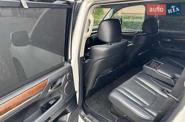 Позашляховик / Кросовер Lexus LX 2015 в 