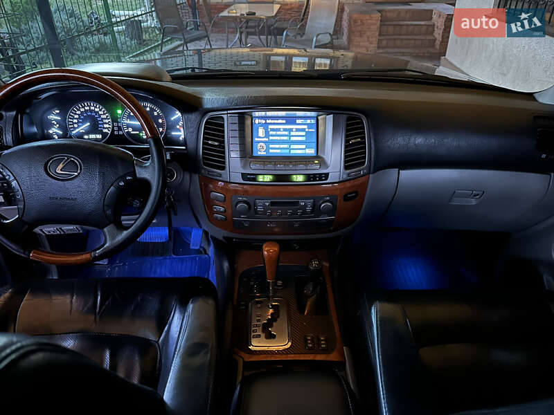 Позашляховик / Кросовер Lexus LX 2005 в Одесі