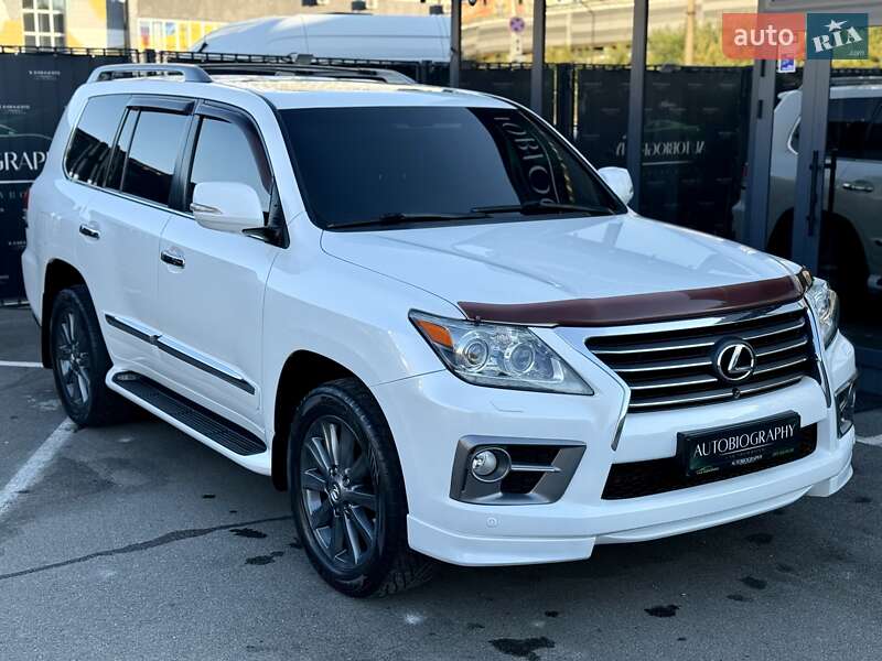 Внедорожник / Кроссовер Lexus LX 2012 в Киеве