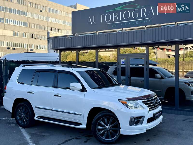 Внедорожник / Кроссовер Lexus LX 2012 в Киеве
