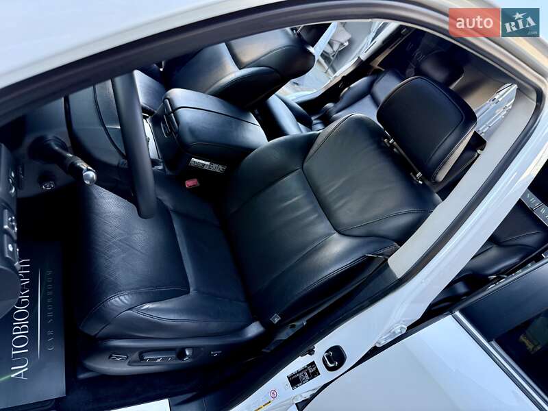 Внедорожник / Кроссовер Lexus LX 2012 в Киеве