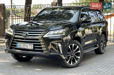 Позашляховик / Кросовер Lexus LX 2017 в 