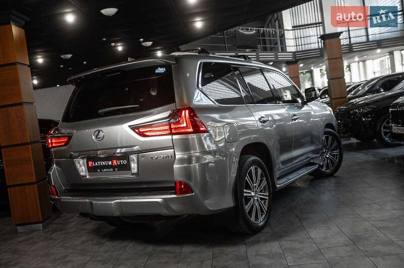 Внедорожник / Кроссовер Lexus LX 2016 в Одессе фото 4 Внедорожник / Кроссовер Lexus LX 2016 в Одессе