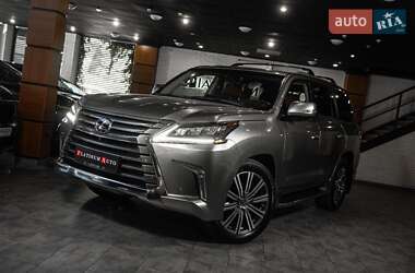 Внедорожник / Кроссовер Lexus LX 2016 в 