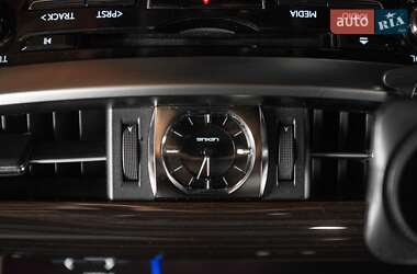 Внедорожник / Кроссовер Lexus LX 2016 в 