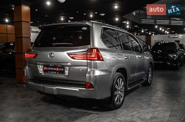 Внедорожник / Кроссовер Lexus LX 2016 в 