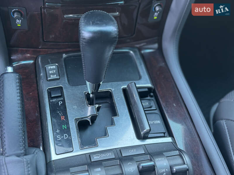 Внедорожник / Кроссовер Lexus LX 2010 в Киеве фото 22 Внедорожник / Кроссовер Lexus LX 2010 в Киеве