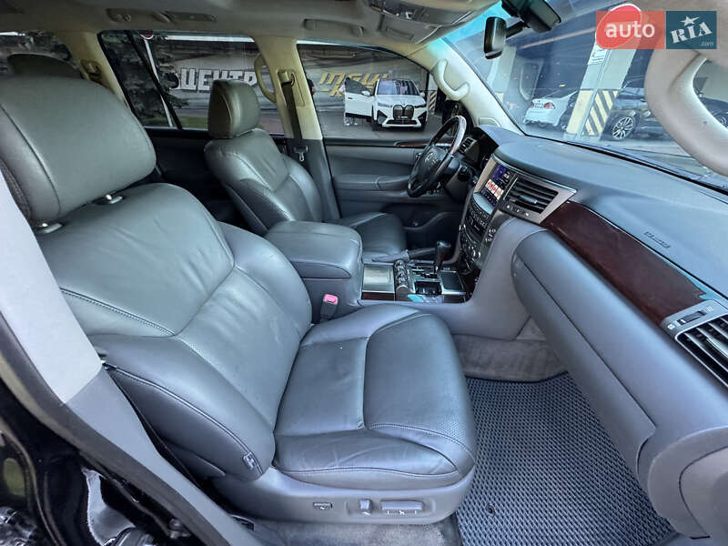 Внедорожник / Кроссовер Lexus LX 2010 в Киеве фото 42 Внедорожник / Кроссовер Lexus LX 2010 в Киеве