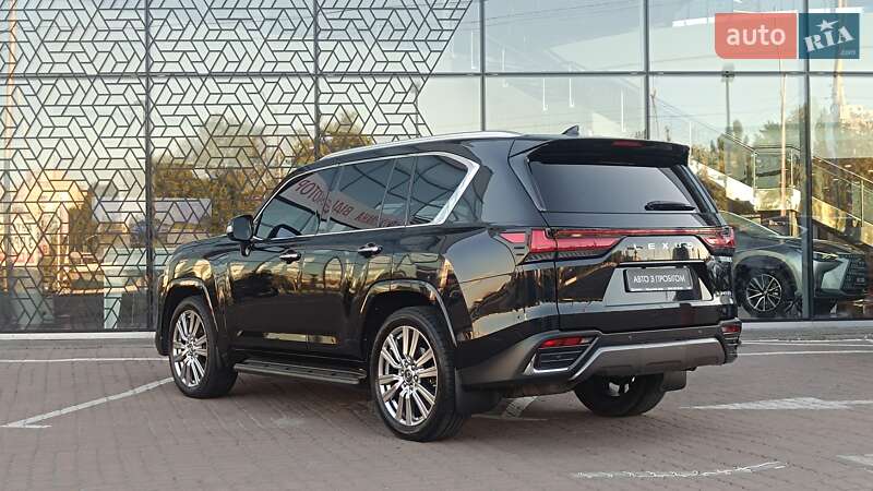 Внедорожник / Кроссовер Lexus LX 2023 в Киеве