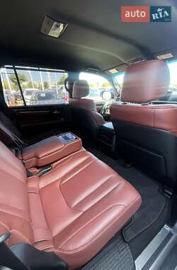 Позашляховик / Кросовер Lexus LX 2019 в 