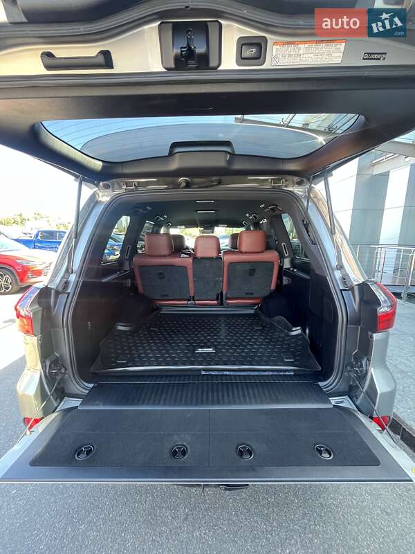 Внедорожник / Кроссовер Lexus LX 2019 в Киеве фото 17 Внедорожник / Кроссовер Lexus LX 2019 в Киеве