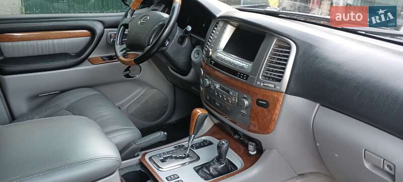 Позашляховик / Кросовер Lexus LX 2006 в Києві фото 11 Позашляховик / Кросовер Lexus LX 2006 в Києві