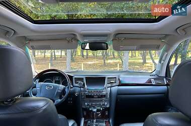 Позашляховик / Кросовер Lexus LX 2010 в 
