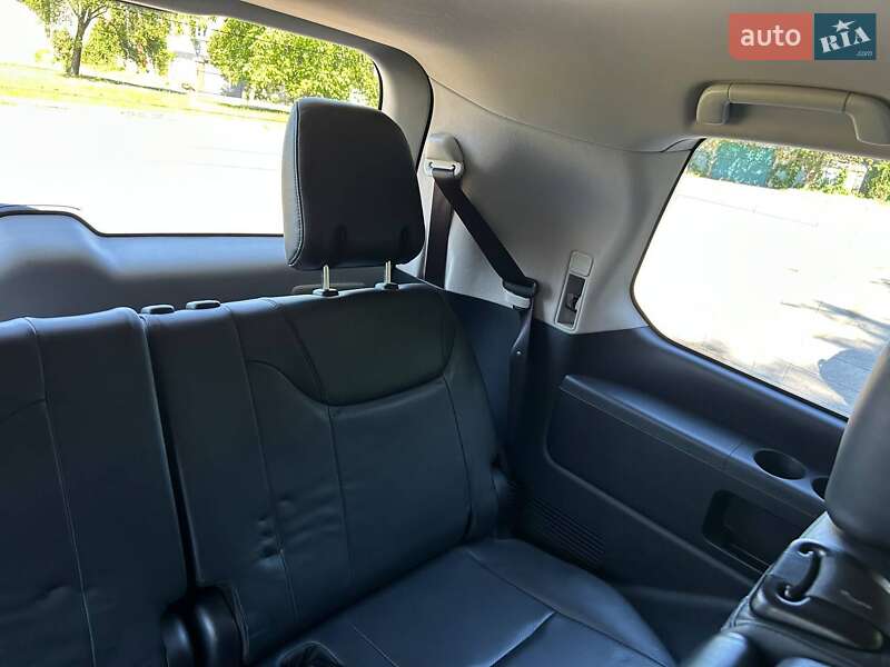 Внедорожник / Кроссовер Lexus LX 2010 в Киеве