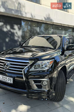 Позашляховик / Кросовер Lexus LX 2012 в Києві