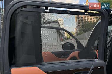 Позашляховик / Кросовер Lexus LX 2022 в 