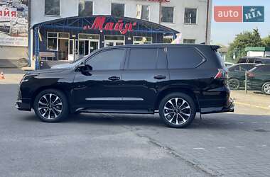 Внедорожник / Кроссовер Lexus LX 2021 в 