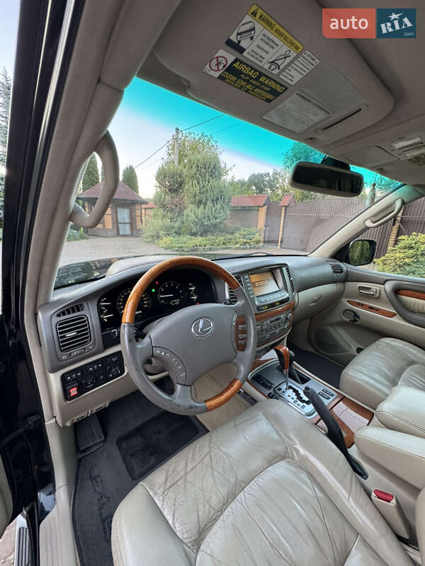 Позашляховик / Кросовер Lexus LX 2004 в Києві