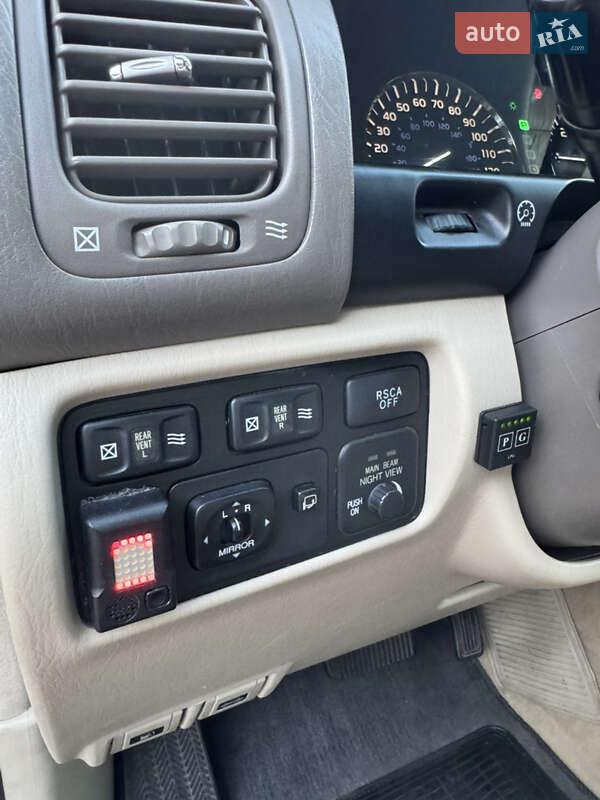 Позашляховик / Кросовер Lexus LX 2004 в Києві