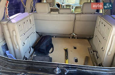 Позашляховик / Кросовер Lexus LX 2006 в 