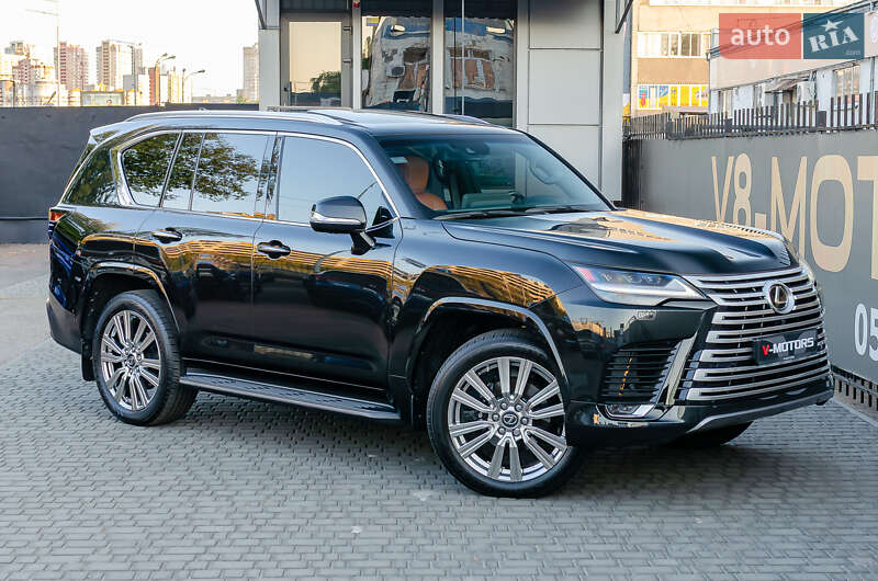 Lexus LX 2023